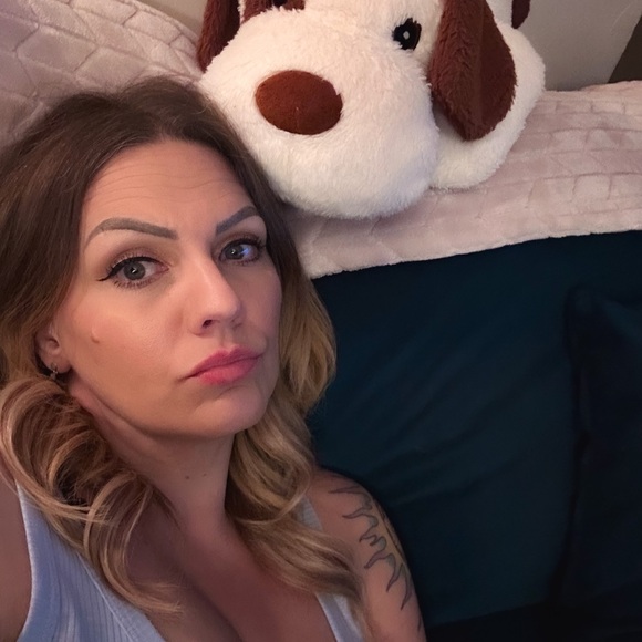 Meet your Posher, Danielle - Picture 10 of 16